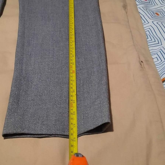 RW&CO,  Size 8, Color Gray - Picture 3 of 8